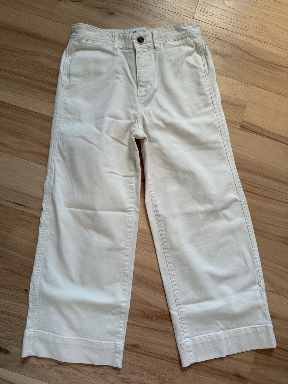 GAP Cream High-Rise Wide-Leg Crop Pants